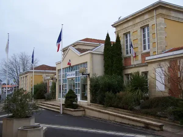 Abri Piscine Sans Rail Constructeur abri de piscine Arès