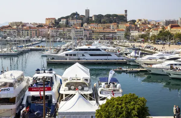 Abri Piscine Sans Rail Constructeur abri de piscine Cannes