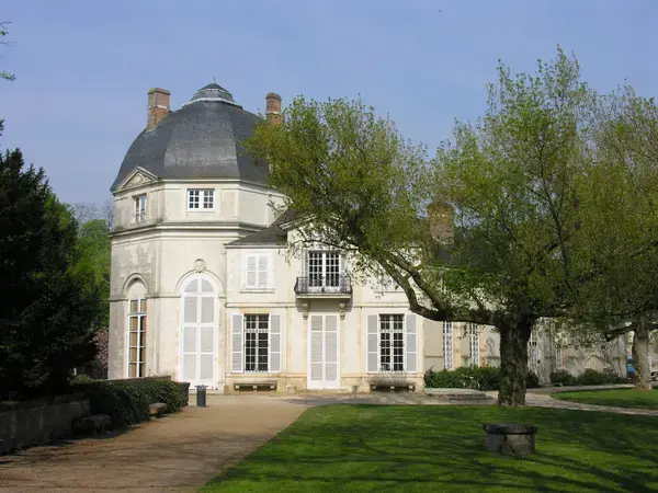 Abri Piscine Sans Rail Constructeur abri de piscine Châteauneuf-sur-Loire