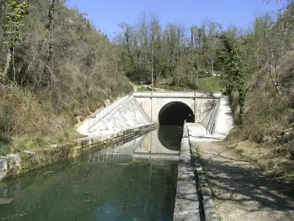 Abri Piscine Sans Rail Constructeur abri de piscine Dompierre-sur-Mer