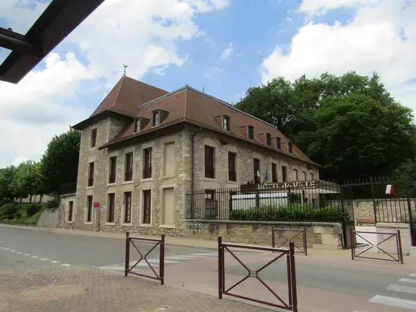 Abri Piscine Sans Rail Constructeur abri de piscine Ruy-Montceau