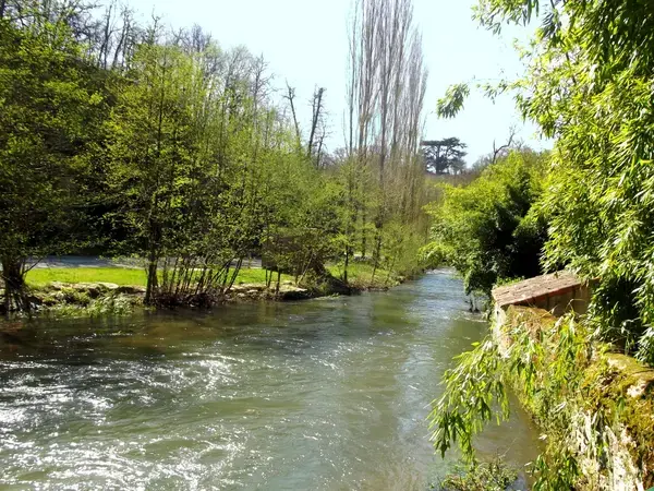 Abri Piscine Sans Rail Constructeur abri de piscine Vouneuil-sous-Biard